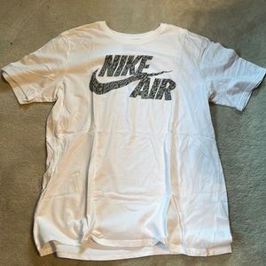 Women’s Nike T-Shirt